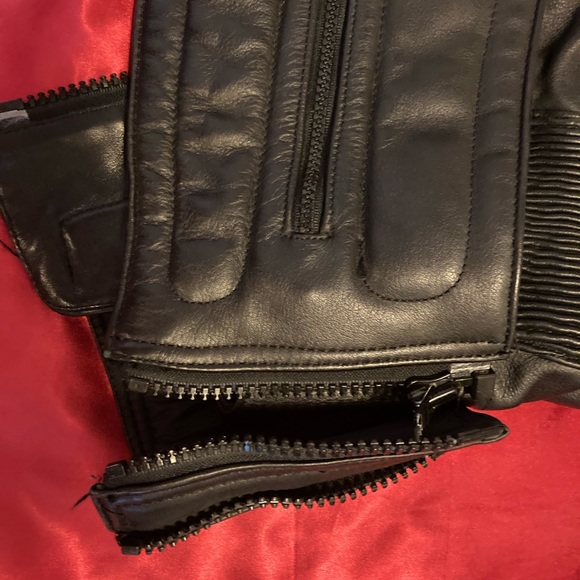 Leather motorcycle jacket - Picture 12 of 13